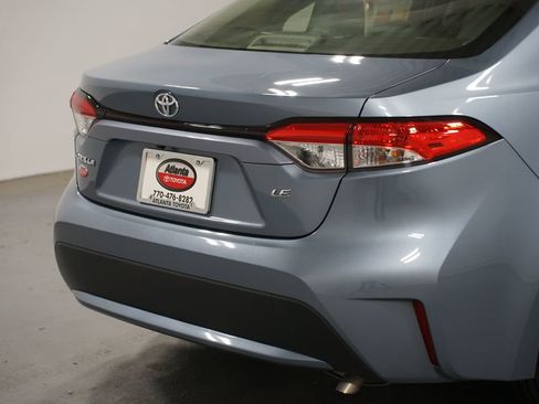 Certified 2021 Toyota Corolla LE FWD image 9