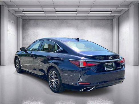 Certified 2025 Lexus ES 350 w/ Premium Package FWD image 5