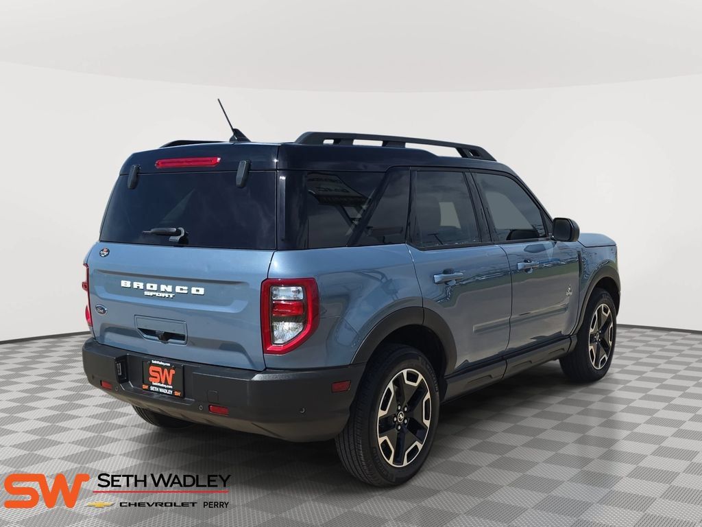 Used 2024 Ford Bronco Sport Outer Banks w/ Tech Package AWD/4WD image 7