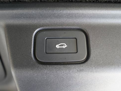 Used 2025 Land Rover Range Rover SE AWD/4WD image 36