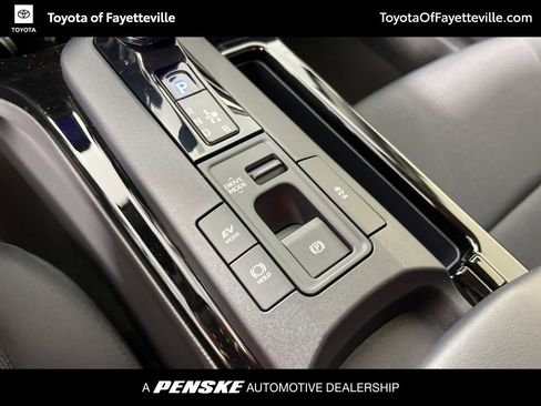 New 2026 Toyota Prius LE image 33