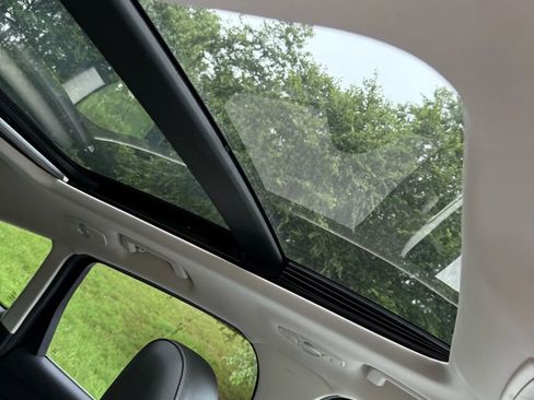 Used 2014 Ford Escape Titanium w/ Equipment Group 401A image 20