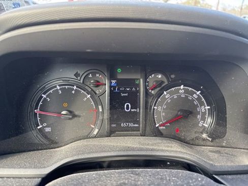 Used 2021 Toyota 4Runner SR5 image 29