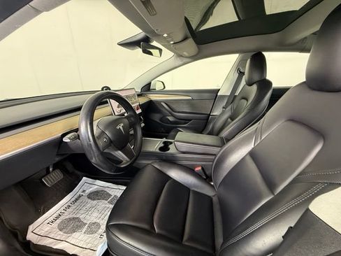 Used 2023 Tesla Model 3 Standard Range RWD image 6
