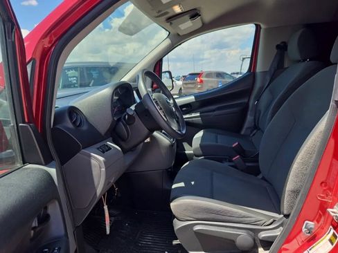 Used 2019 Nissan NV200 SV w/ Navigation Package FWD image 9