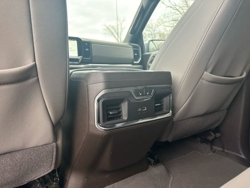 Used 2024 GMC Sierra 1500 SLT w/ SLT Premium Plus Package image 23