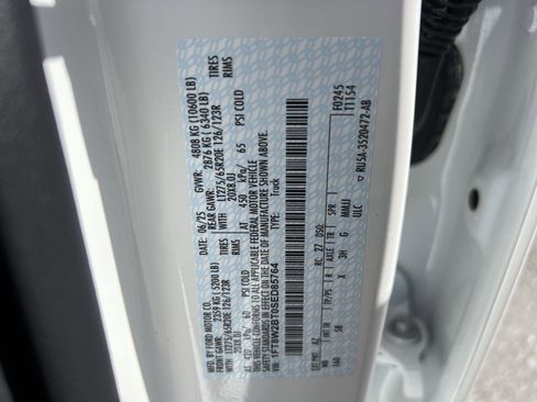 New 2025 Ford F250 Lariat w/ Lariat Ultimate Package image 28