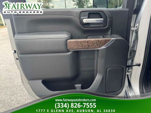 Used 2021 GMC Sierra 2500 Denali w/ Denali Ultimate Package AWD/4WD image 29