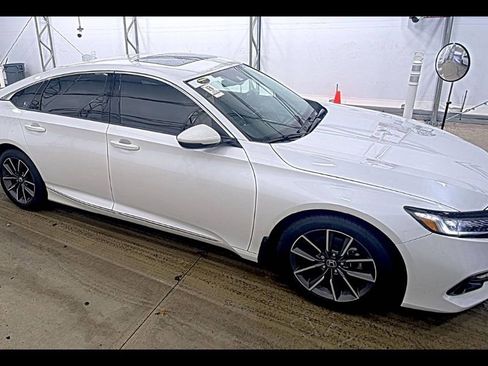 Used 2022 Honda Accord EX-L image 3