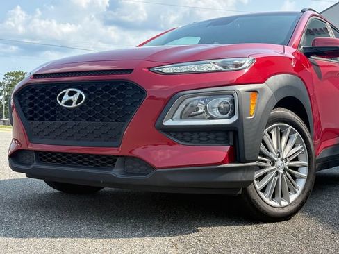 Used 2021 Hyundai Kona SEL w/ Cargo Package FWD image 2