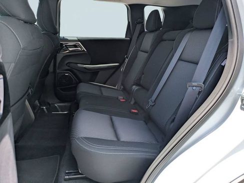 New 2026 Mitsubishi Outlander ES AWD/4WD image 14