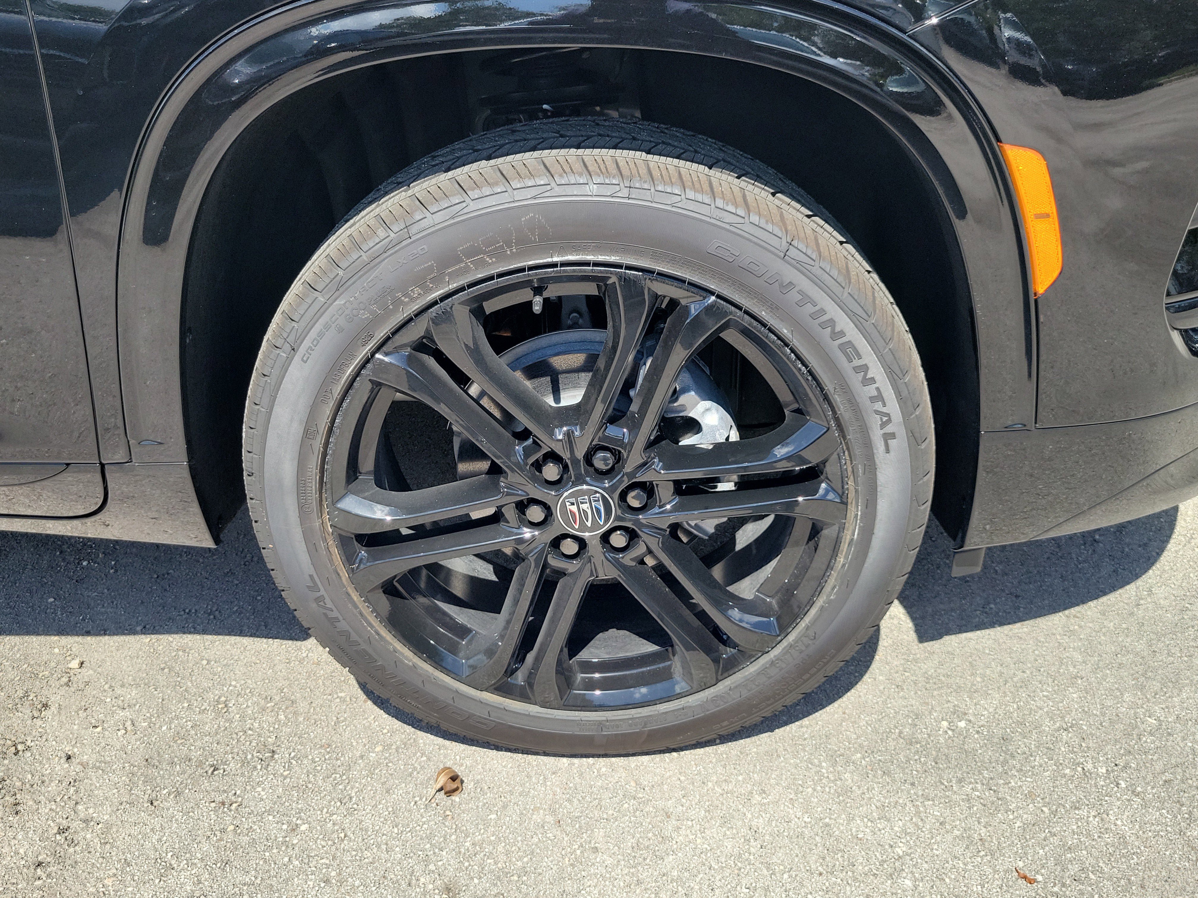 New 2026 Buick Enclave Sport Touring w/ Power Package FWD image 4