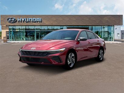 New 2025 Hyundai Elantra SEL