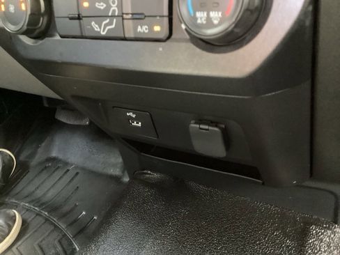 Used 2022 Ford F250 XL w/ STX Appearance Package image 46