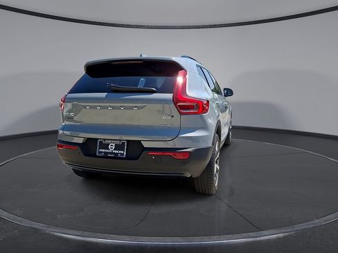 New 2026 Volvo XC40 B5 Plus w/ Protection Package Premier AWD/4WD image 8