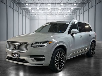 Used 2025 Volvo XC90 T8 Plus w/ Protection Package Premier