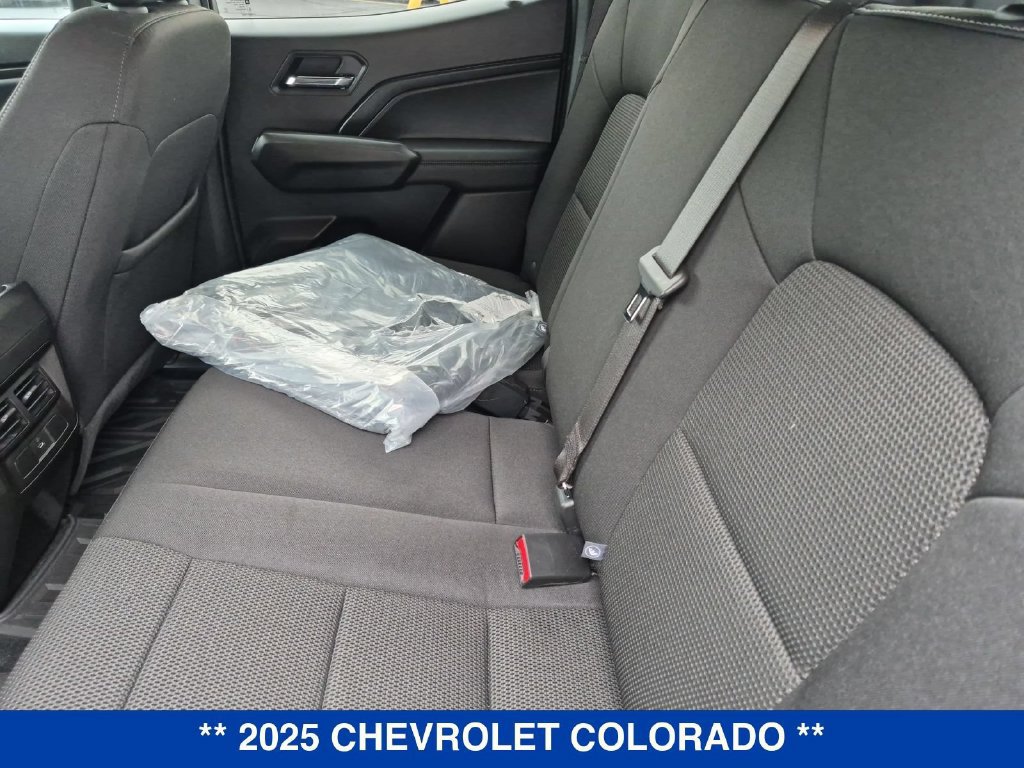 New 2025 Chevrolet Colorado LT w/ Advanced Trailering Package AWD/4WD image 16