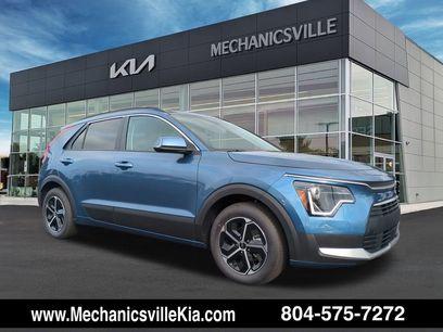 New 2025 Kia Niro EX
