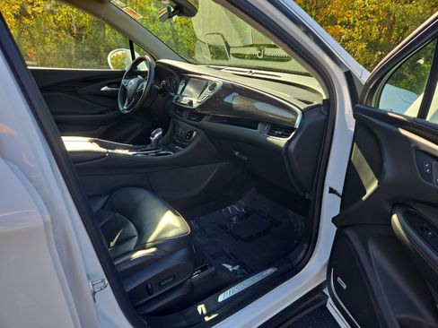 Used 2019 Buick Envision Premium w/ Driver Confidence Package image 25