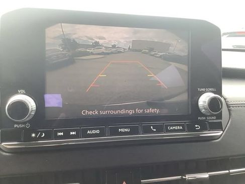 Used 2022 Mitsubishi Outlander ES FWD image 25