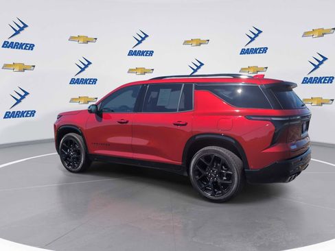 Used 2025 Chevrolet Traverse RS w/ LPO, Floor Liner Package image 6