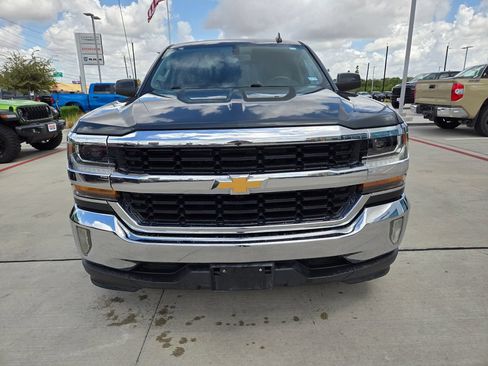 Used 2017 Chevrolet Silverado 1500 LT w/ Texas Edition RWD image 8