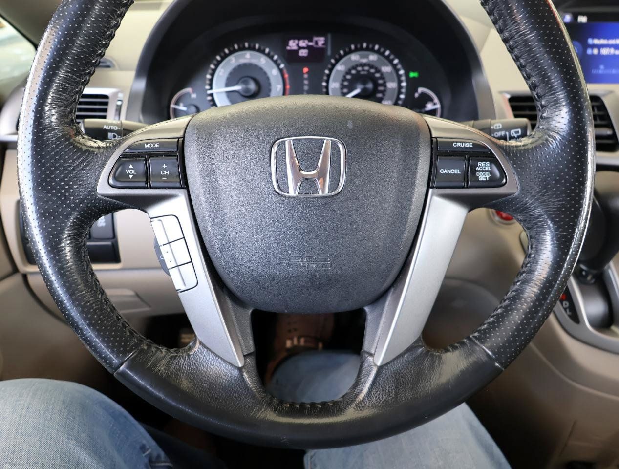 Used 2015 Honda Odyssey EX-L image 57