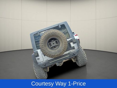 Used 2017 Jeep Wrangler Unlimited Sport w/ Quick Order Package 24S AWD/4WD image 9