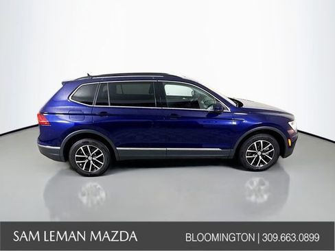 Used 2021 Volkswagen Tiguan SE image 8