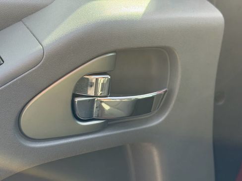 Certified 2019 Nissan Frontier SV RWD image 26
