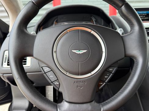 Used 2011 Aston Martin DB9 Coupe RWD image 25