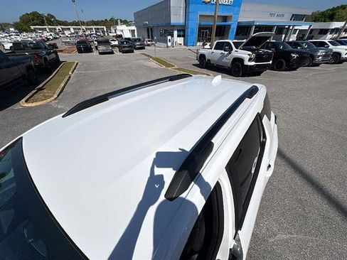 New 2026 Chevrolet Equinox LT FWD image 12