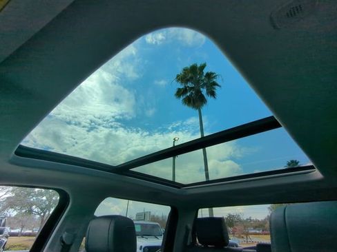 Used 2024 Toyota Tundra Limited w/ Power Package image 23