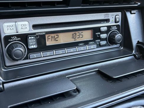 Used 2004 Honda S2000 image 13