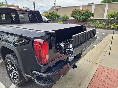 Used 2026 GMC Sierra 1500 AT4 w/ Technology Package AWD/4WD image 64