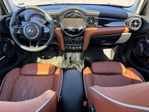 Used 2024 MINI Cooper S w/ Signature Upholstery Package image 11