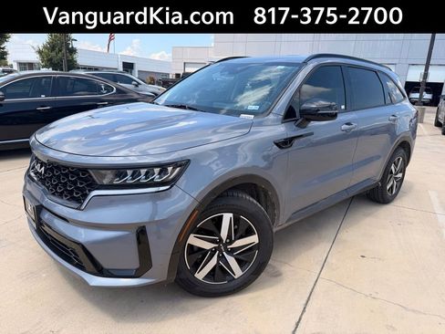 Certified 2023 Kia Sorento S FWD image 1