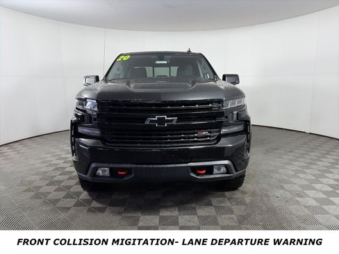 Used 2020 Chevrolet Silverado 1500 LT Trail Boss image 2