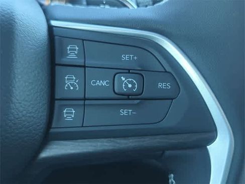 New 2025 Jeep Grand Cherokee Limited image 26