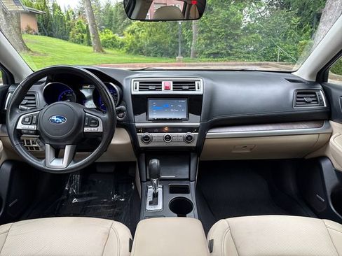 Used 2017 Subaru Outback 2.5i Limited AWD/4WD image 13