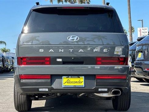 Certified 2025 Hyundai Santa Fe SEL image 5