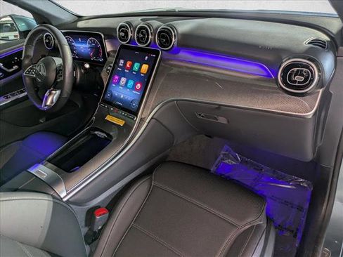 Certified 2025 Mercedes-Benz GLC 300 image 23