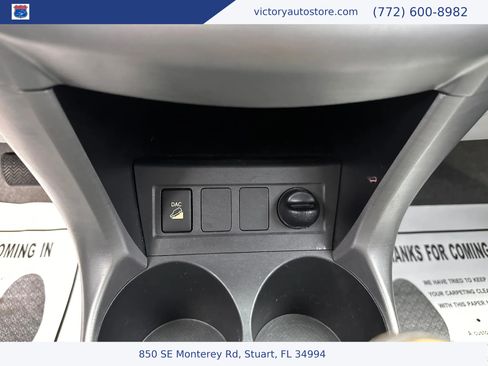 Used 2007 Toyota RAV4 2WD w/ 3rd Row image 32