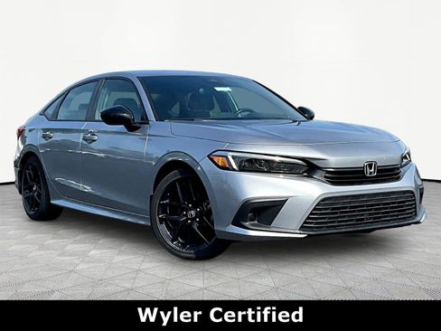 Used 2024 Honda Civic Sport image 3