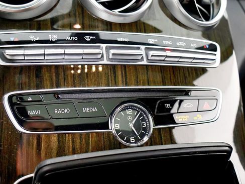 Used 2018 Mercedes-Benz C 300 Sedan w/ Premium Package image 32