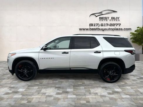 Used 2018 Chevrolet Traverse Premier w/ Redline Edition FWD image 7