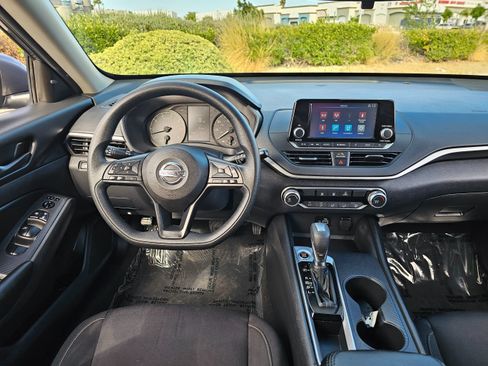 Used 2023 Nissan Altima 2.5 S FWD image 23