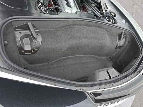Used 2024 Chevrolet Corvette Stingray Premium Cpe w/ Z51 Performance Package RWD image 22