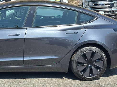 Used 2025 Tesla Model 3 Long Range RWD image 4