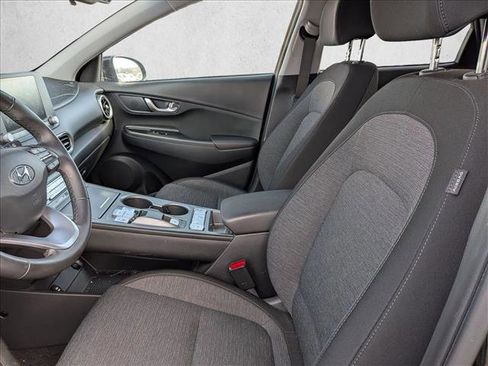 Used 2022 Hyundai Kona SEL w/ Convenience Package image 14